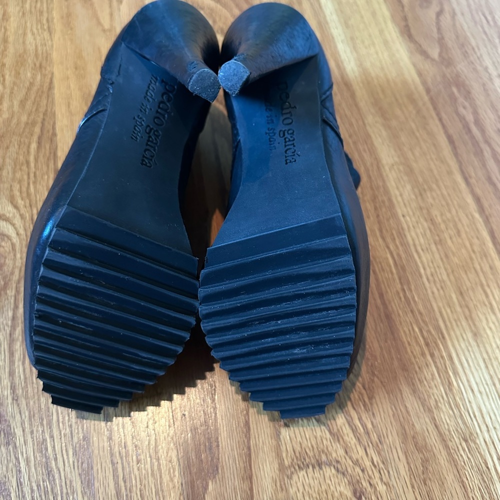 Pedro Garcia Chenoa Peep Toe Booties Size 7 7.5 38 Black Pebbled Leather Heels - Picture 2 of 3